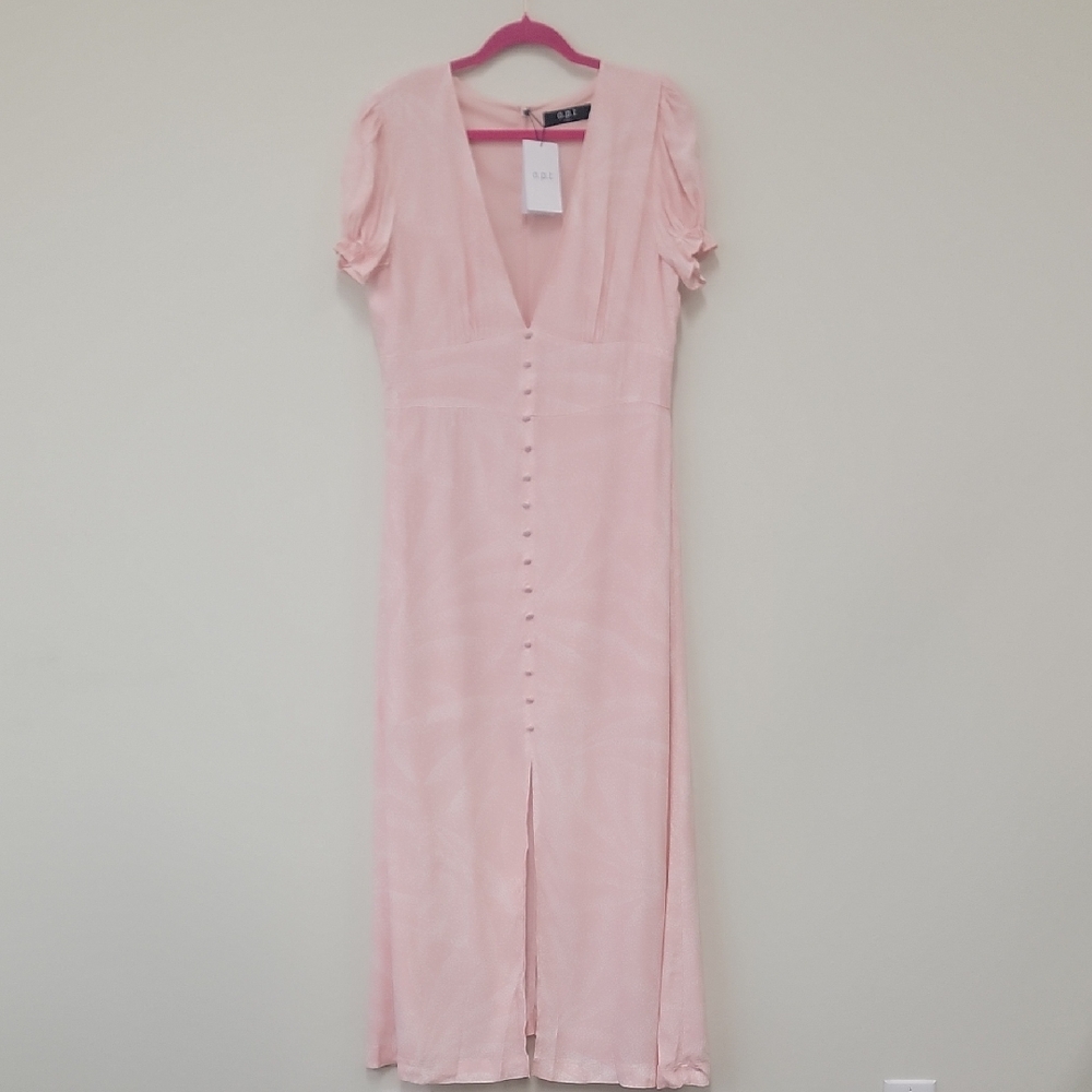 Chic Blush Midi Dress